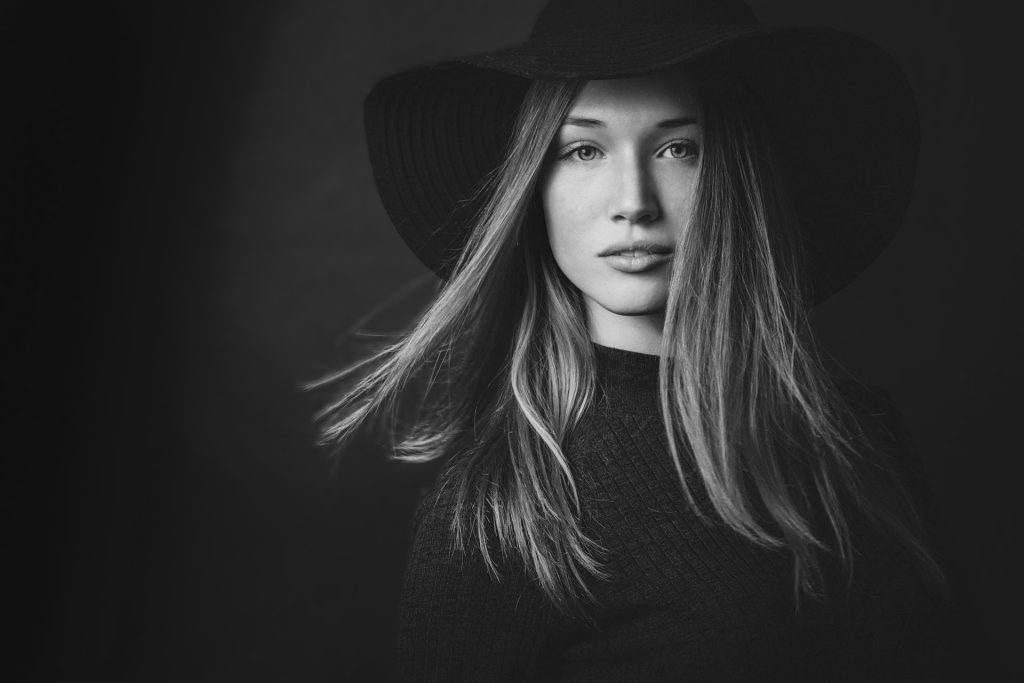 Why True Femininity Has Become a Luxury